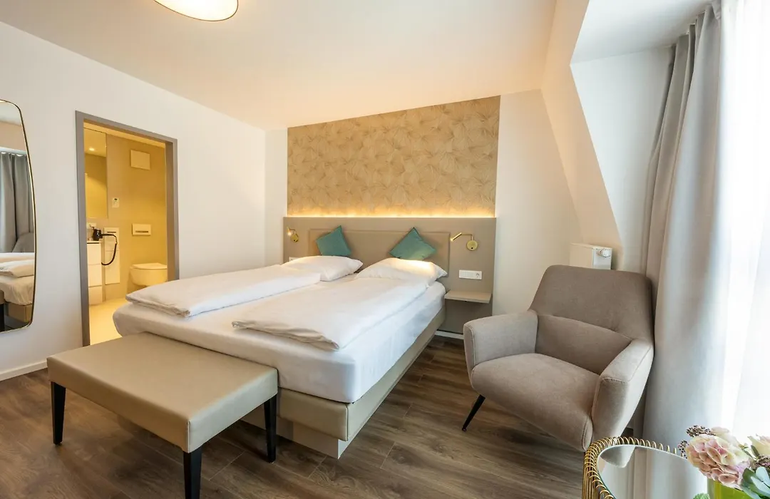 Hotel Plaza-1