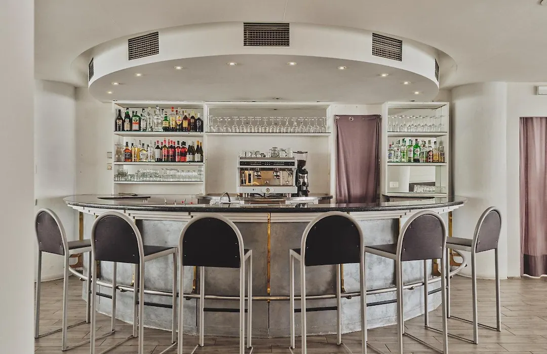 Toscana Ambassador-1