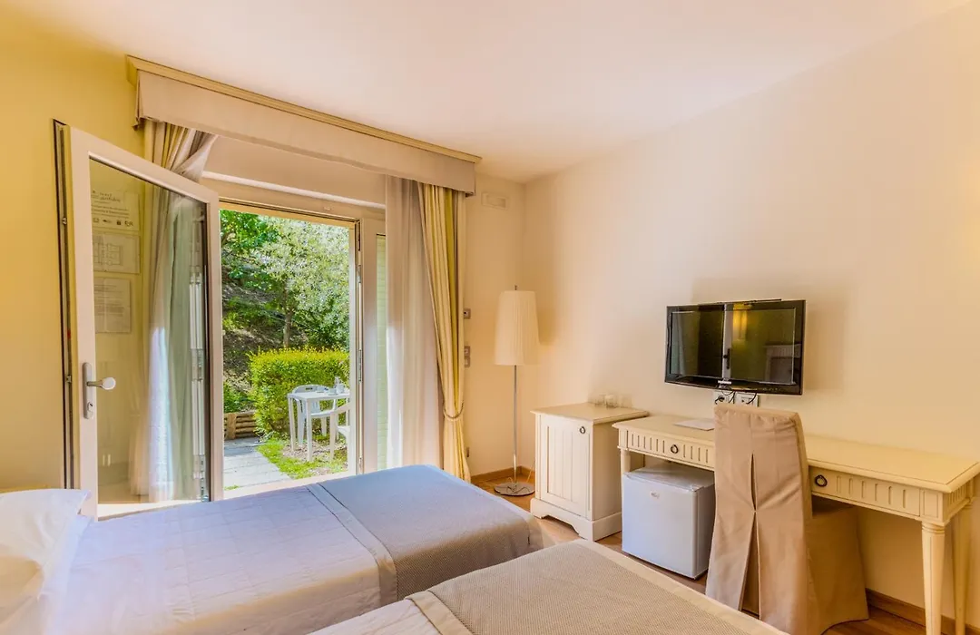 Hotel Girifalco-1