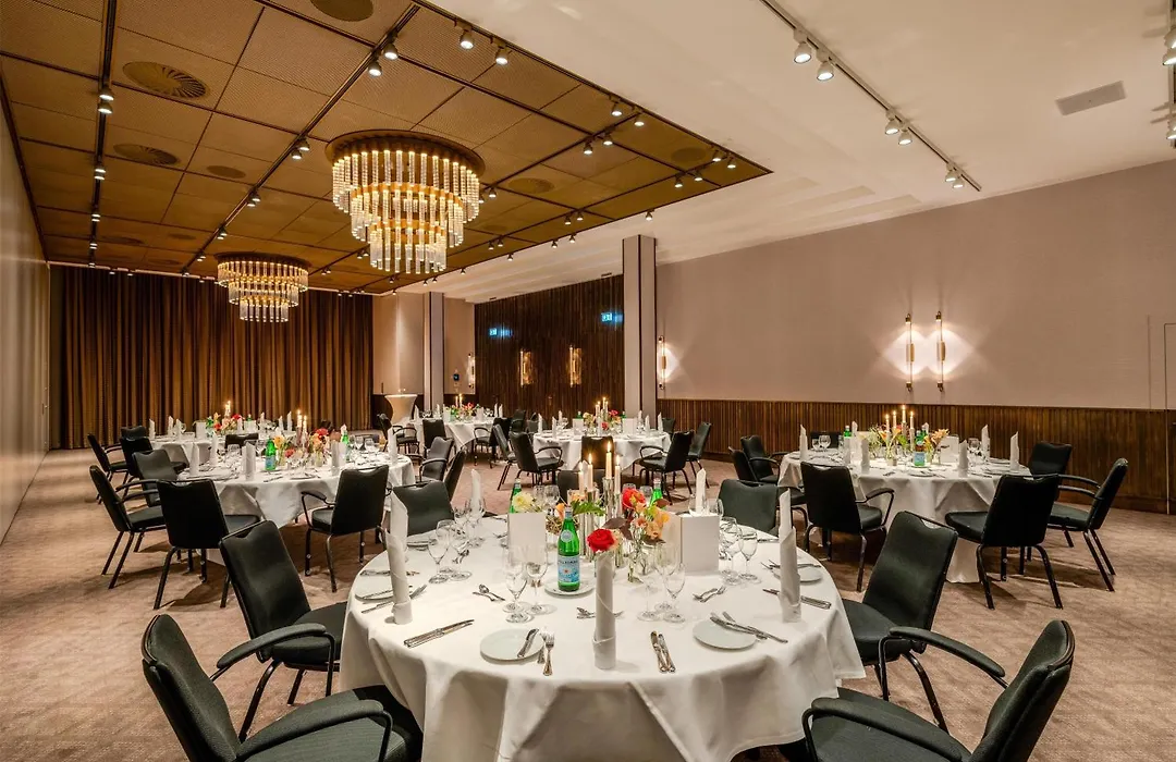 Radisson Blu Senator Hotel, Lübeck-1