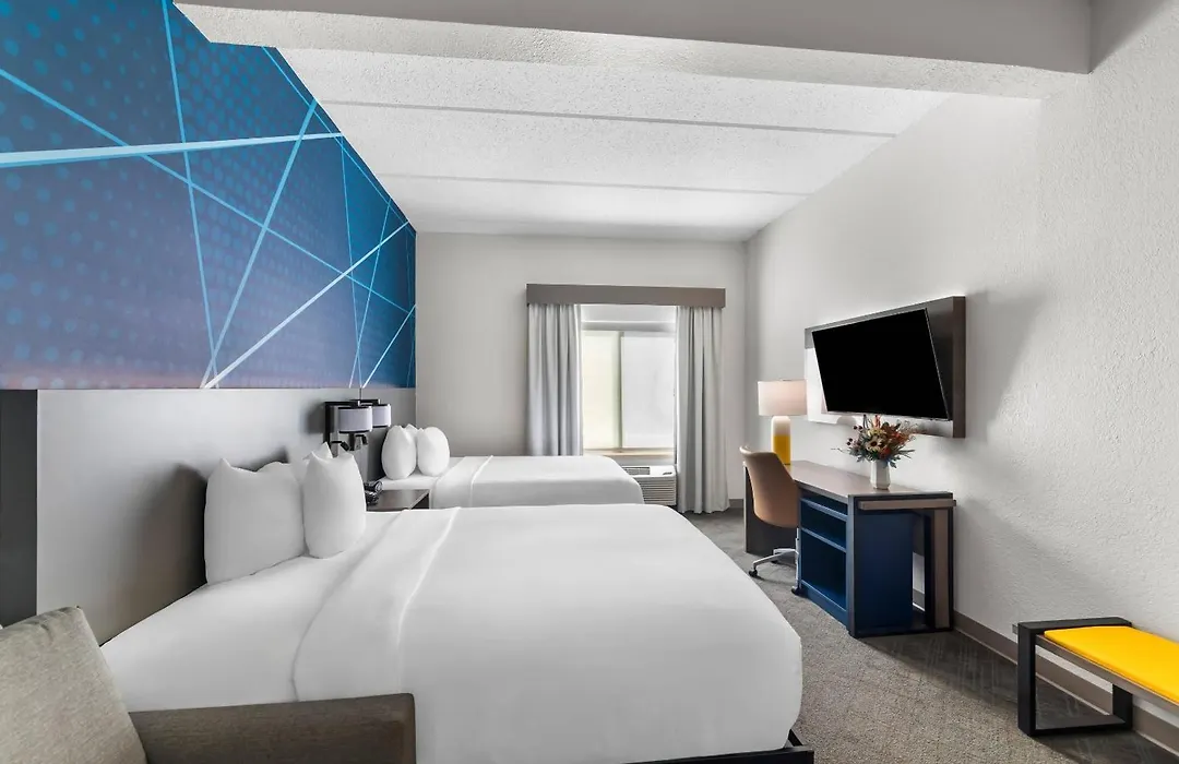 Comfort Suites Austin Airport-1