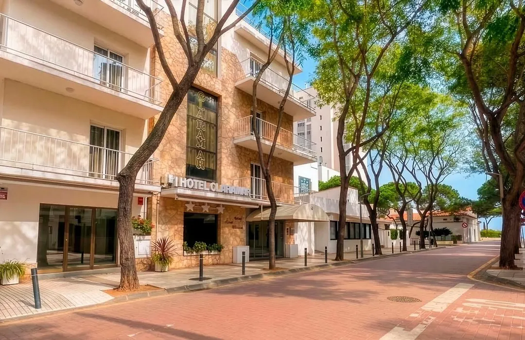Hotel Medium Claramar-1