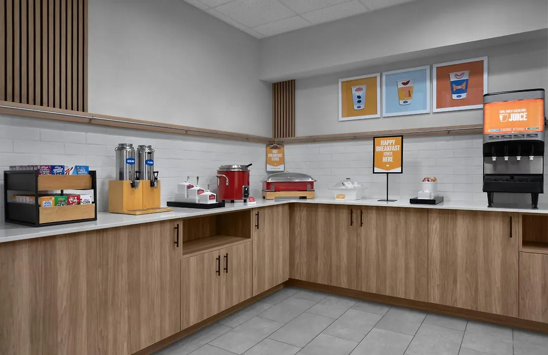 Hampton Inn & Suites Roswell-1