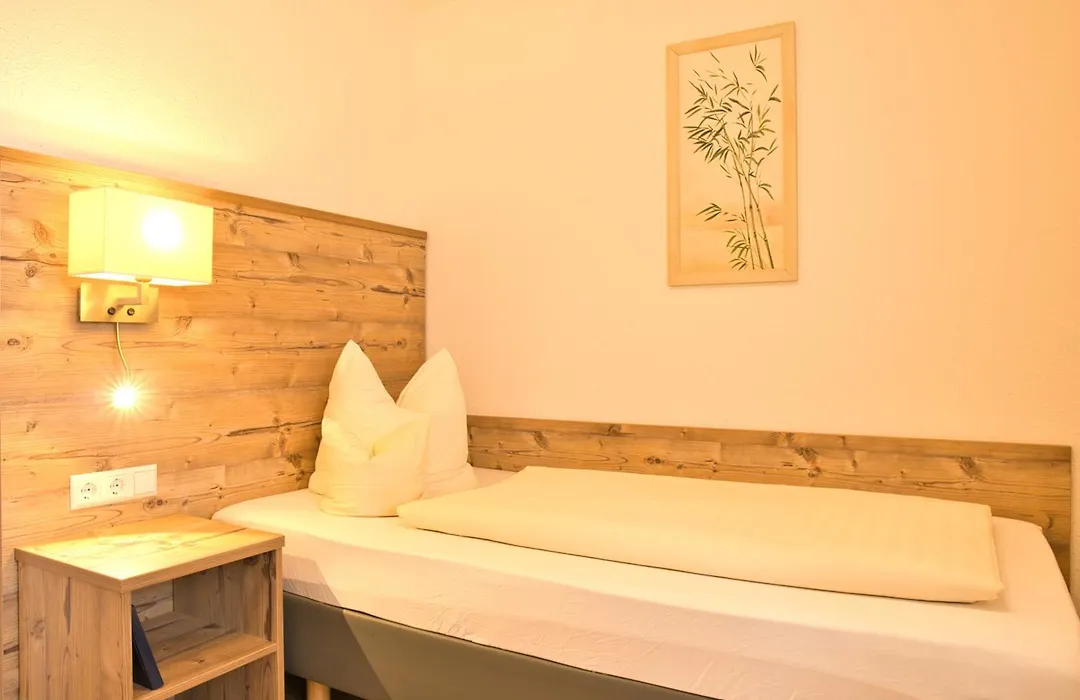 Landhotel Schellenberg-1