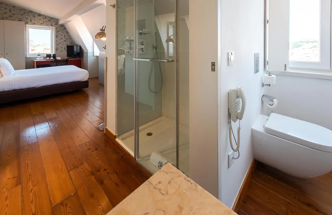 Lisboa Carmo Hotel-1