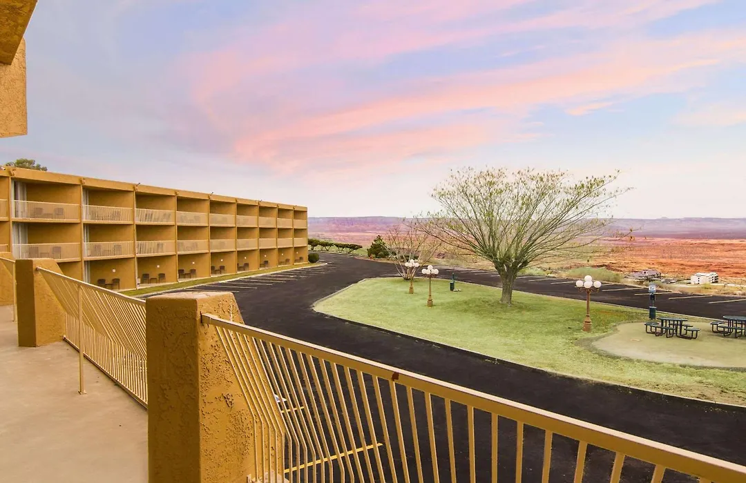 Scenic View Inn - Lake Powell - Page Az-1