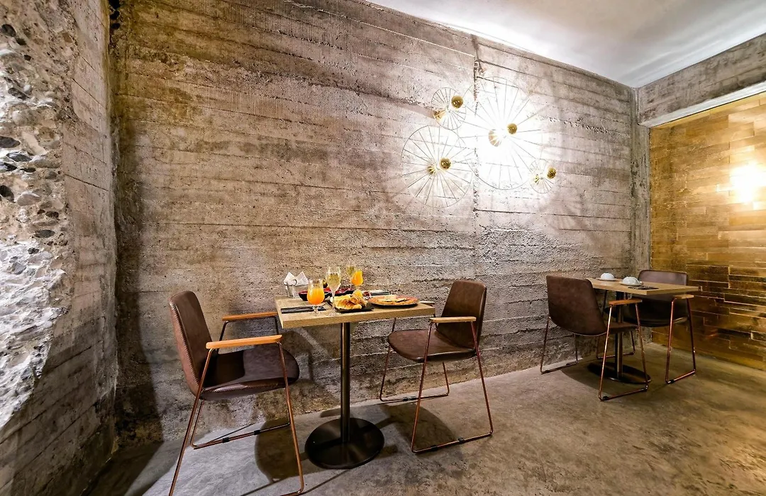 Design Plus Bex Hotel-1