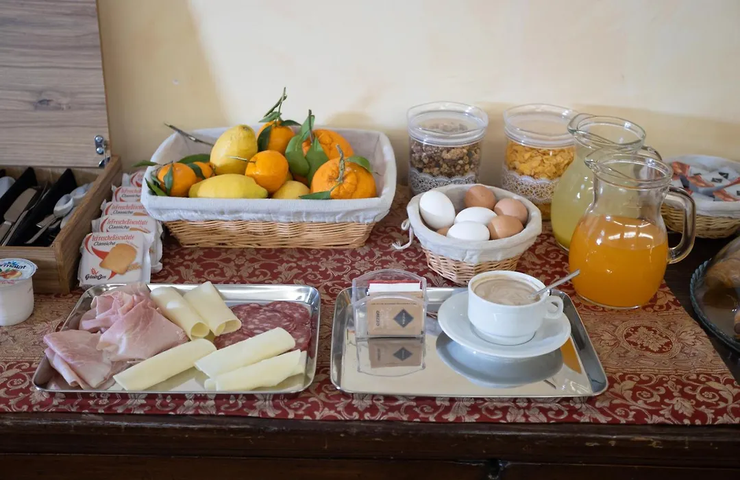 Hotel Gangi-1