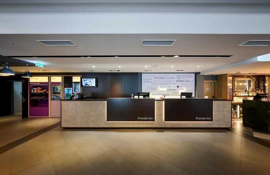 Premier Inn Wien City Hauptbahnhof-1