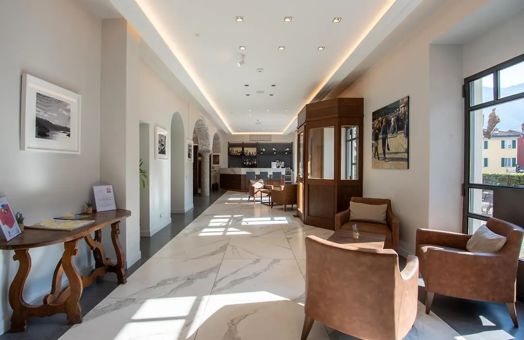 Hotel Centrale-1