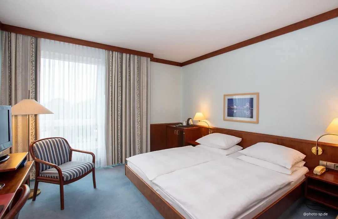 Leine Hotel-1