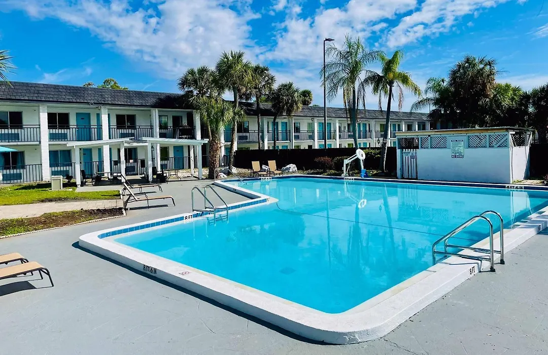 Rodeway Inn Clearwater - Central-1