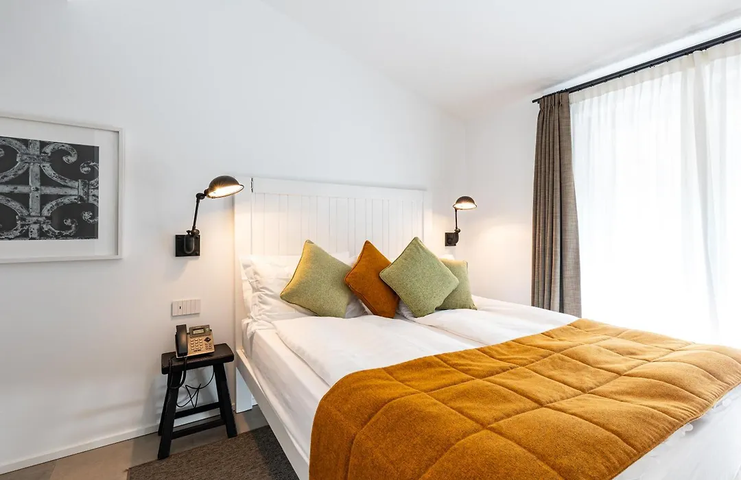 Seta Hotel-1