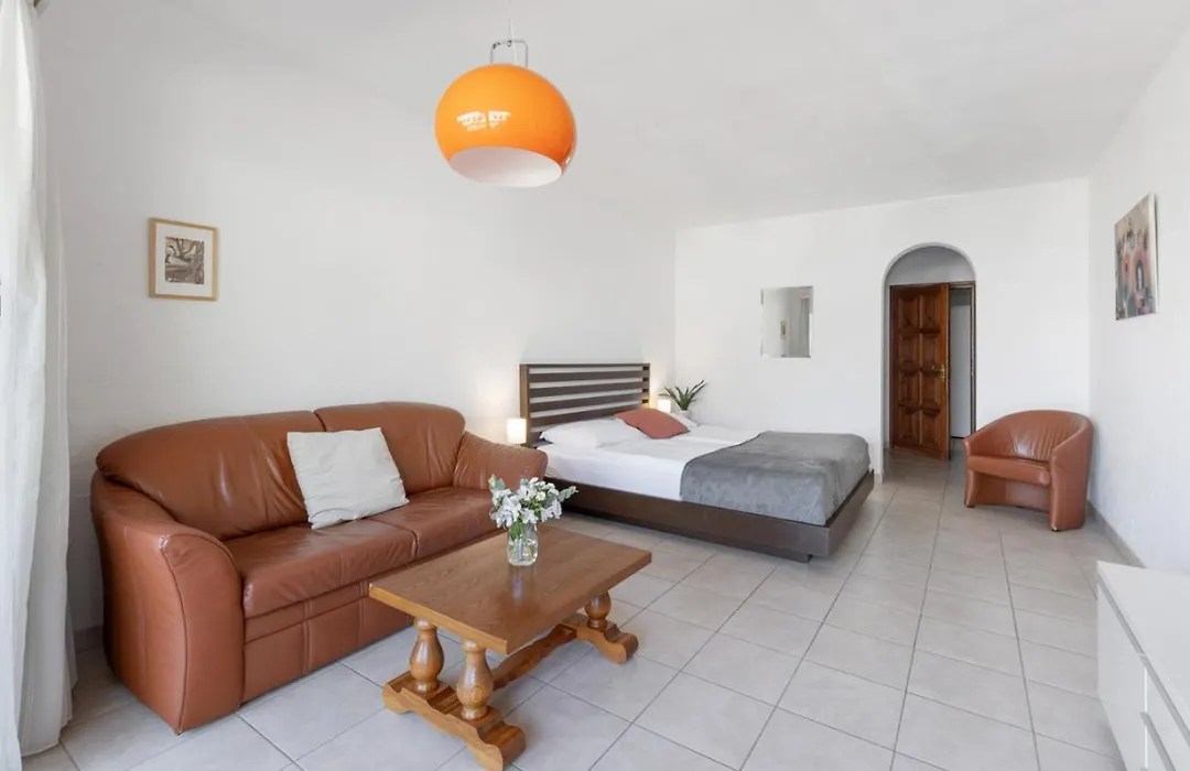 Aparthotel Al Lago-1