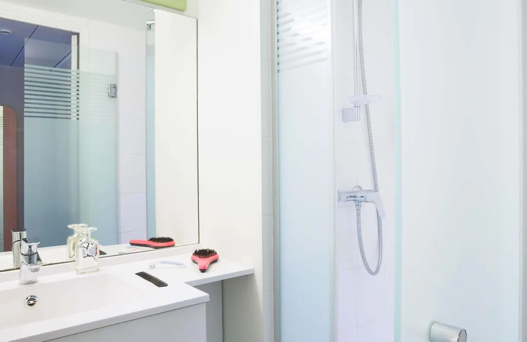 ibis budget Thonon Les Bains-1