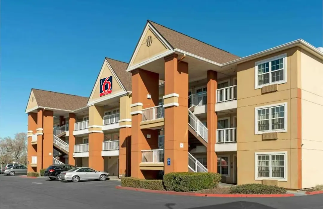 Studio 6 Extended Stay Sacramento Arden Way Ca-1