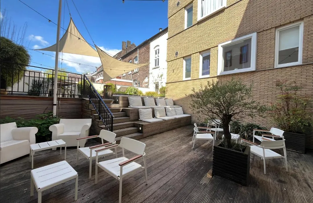 Kaboom Hotel Maastricht-1
