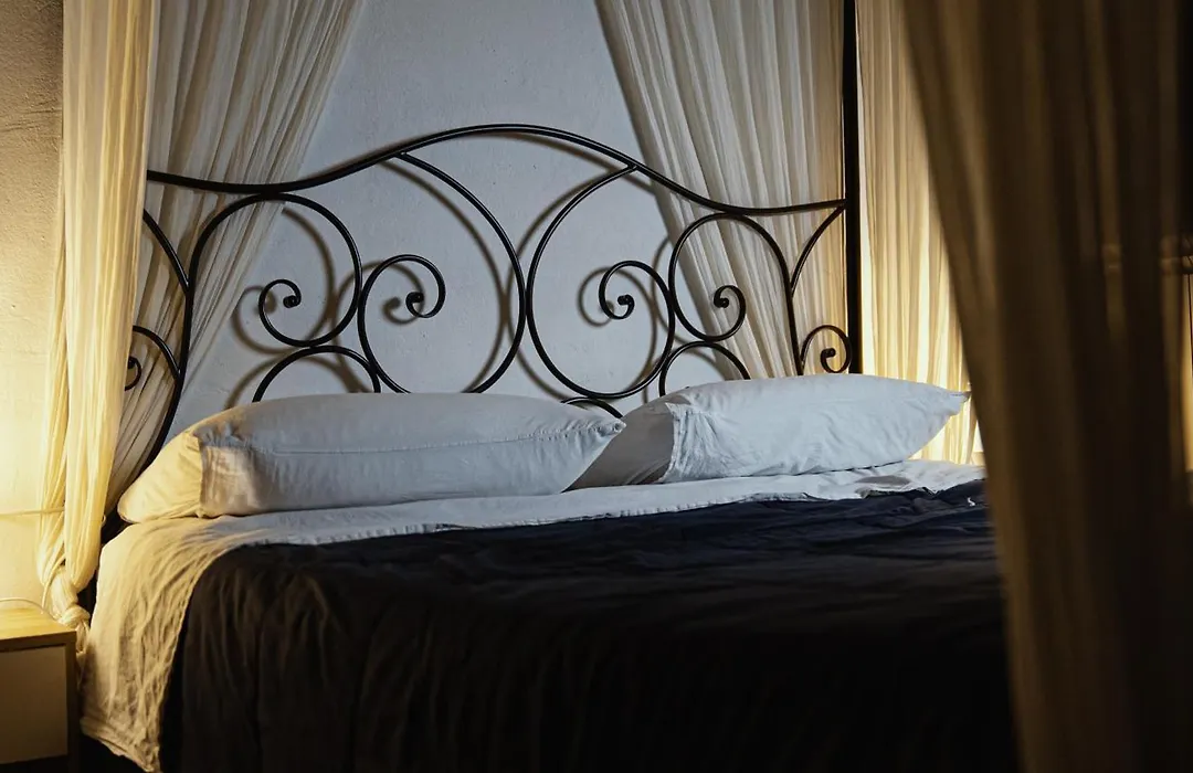 Bed Rho Stazione-1