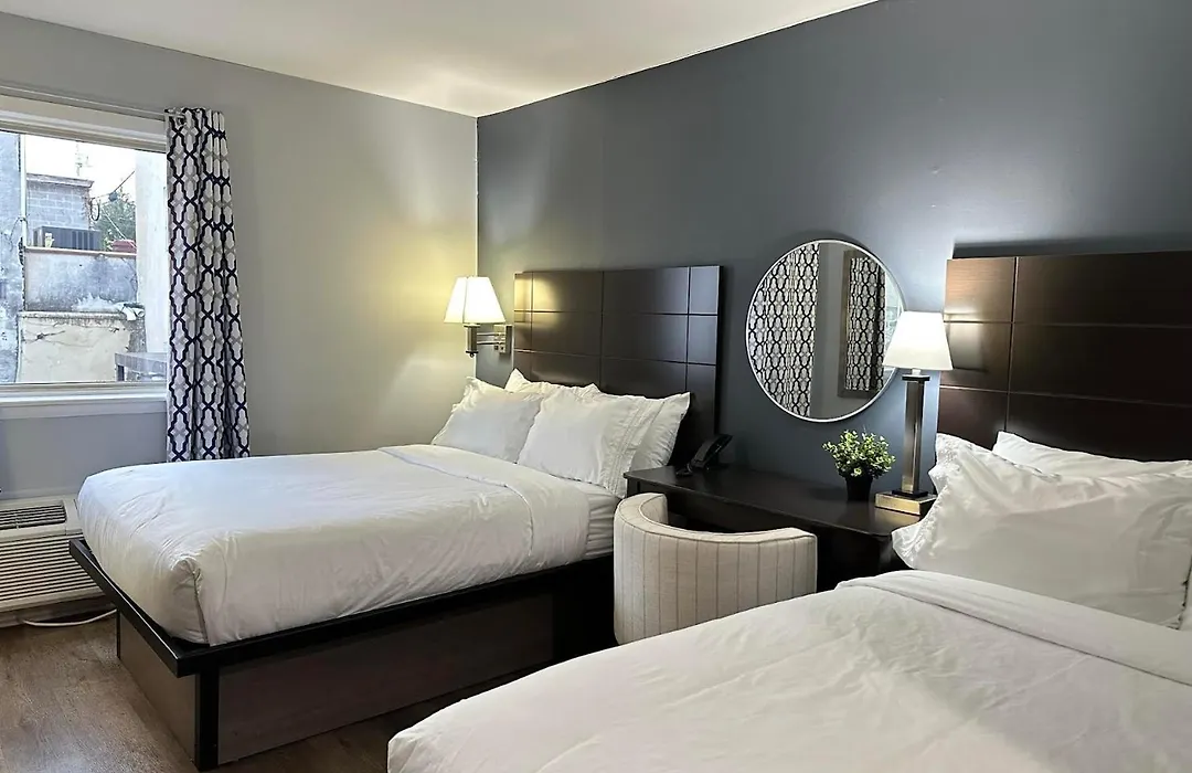 Mainstay Inn-1