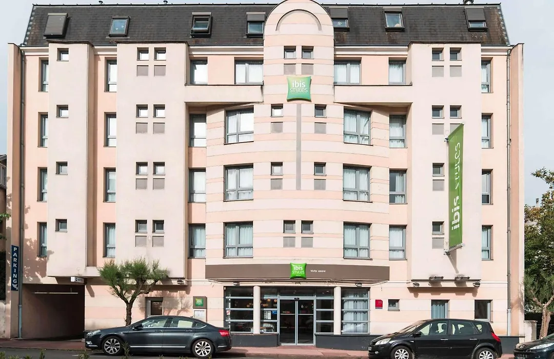 Hôtel ibis Styles Vichy Centre-1