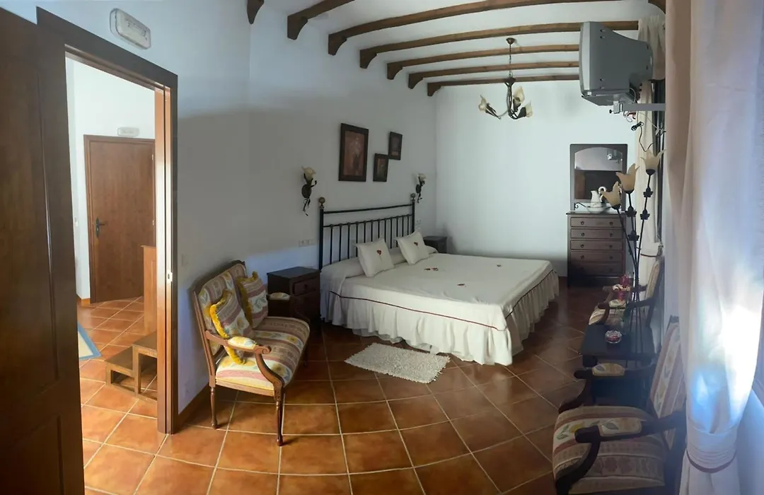 Hotel Meson Fuente del Pino-1