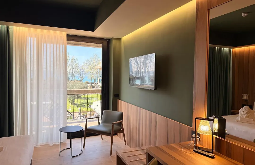 Alevic Hotel Sirmione-1