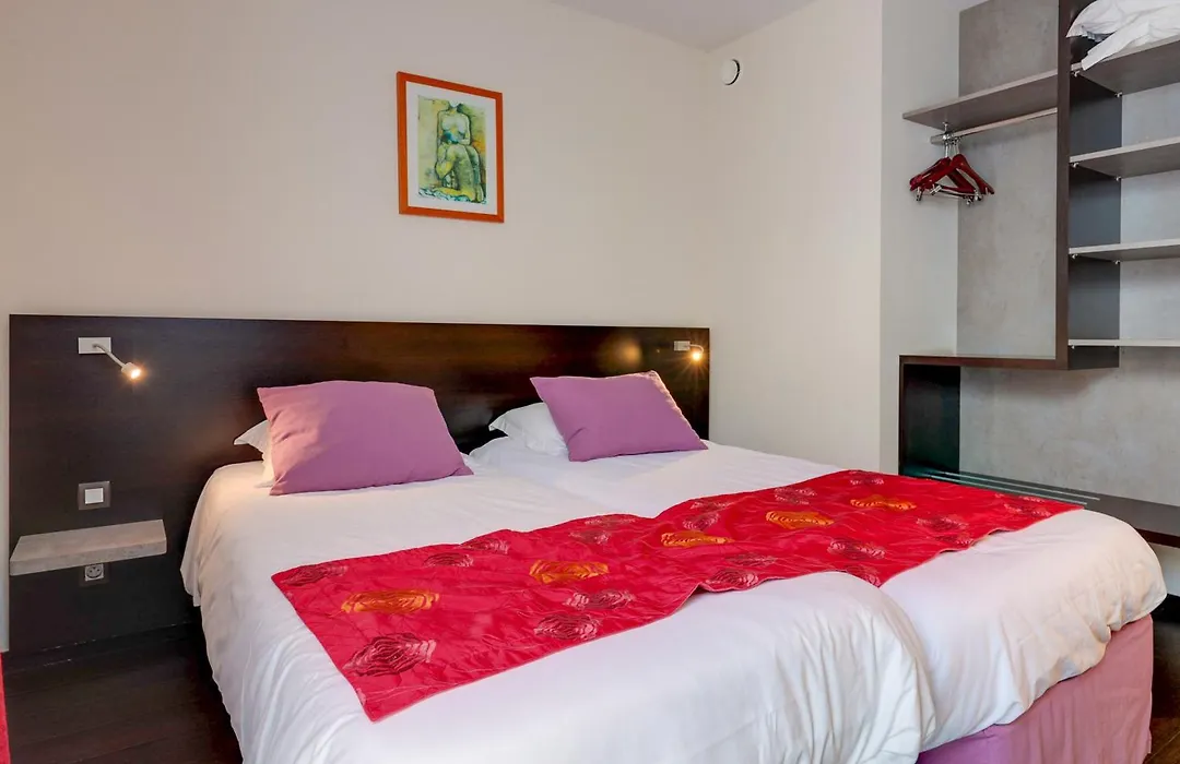 Brit Hotel Golfhotel Saint Samson-1