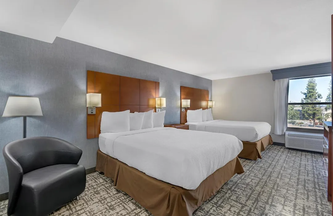 Best Western Plus Fresno Airport Hotel-1