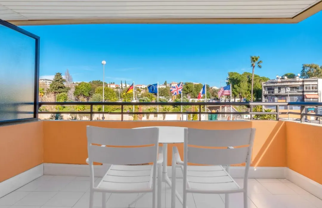 Holiday Inn Nice - Port St Laurent By Ihg-1