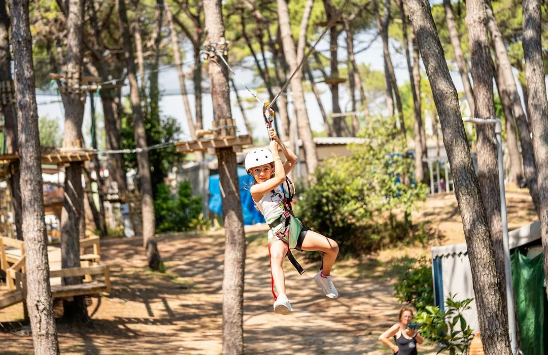 Club del Sole Spina Family Collection-1