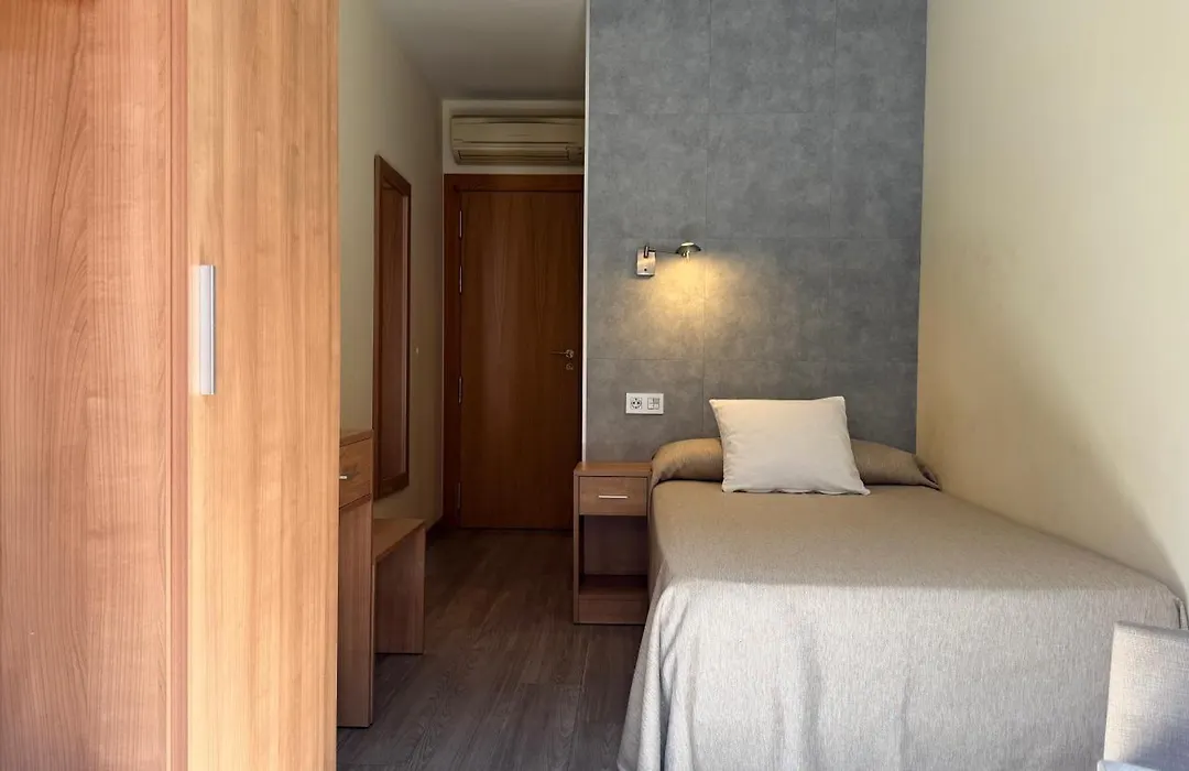 Hotel Celymar-1