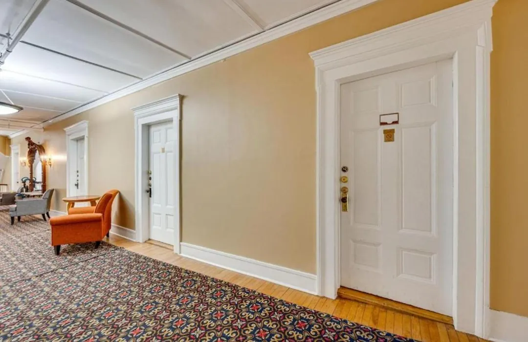 Thayers Inn-1