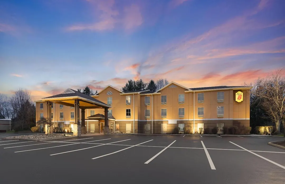 Super 8 By Wyndham Mars/Cranberry/Pittsburgh Area-1