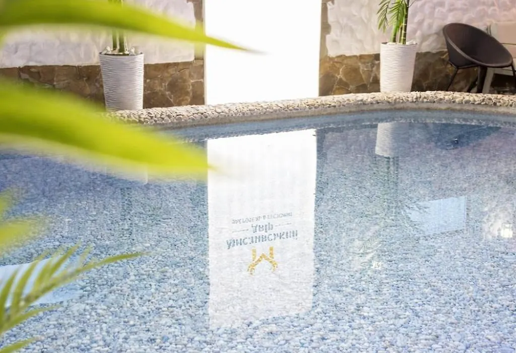 Spa-Hotel Myslyvskiy Dvir-1