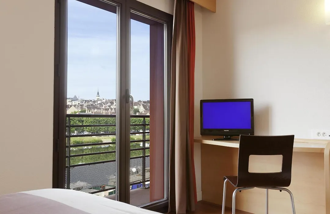 ibis Auxerre Centre-1
