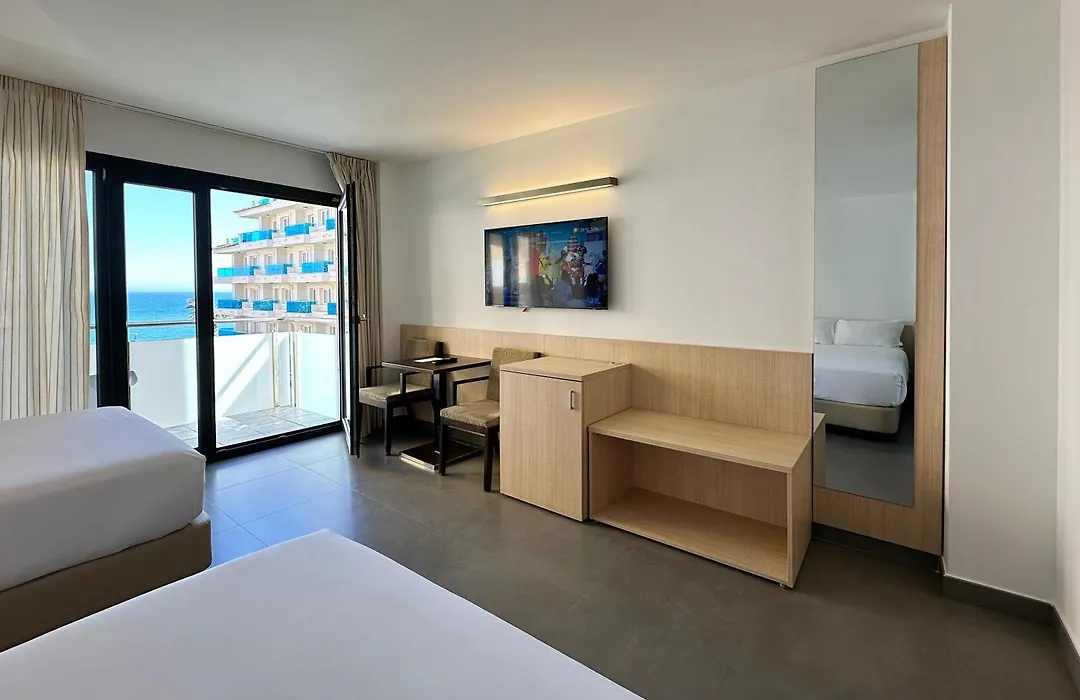 Aparthotel Acuazul-1
