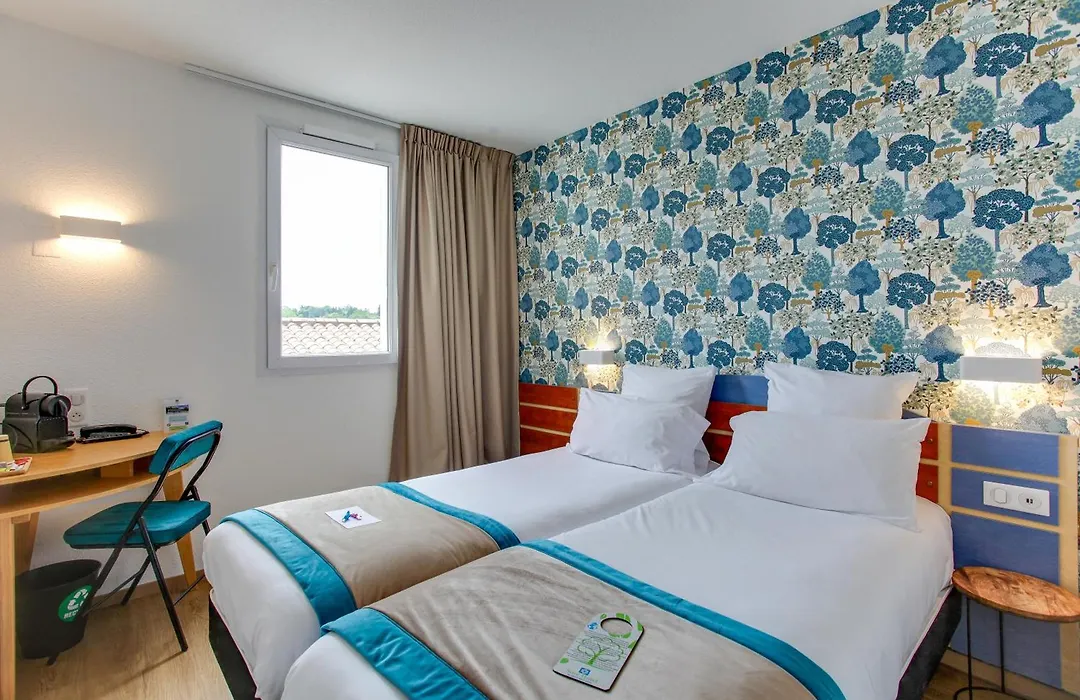 Sure Hotel by Best Western Sarlat-la-Canéda-1