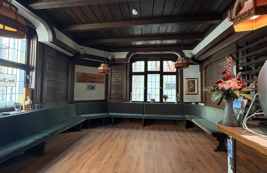 Hotel zur Post-1