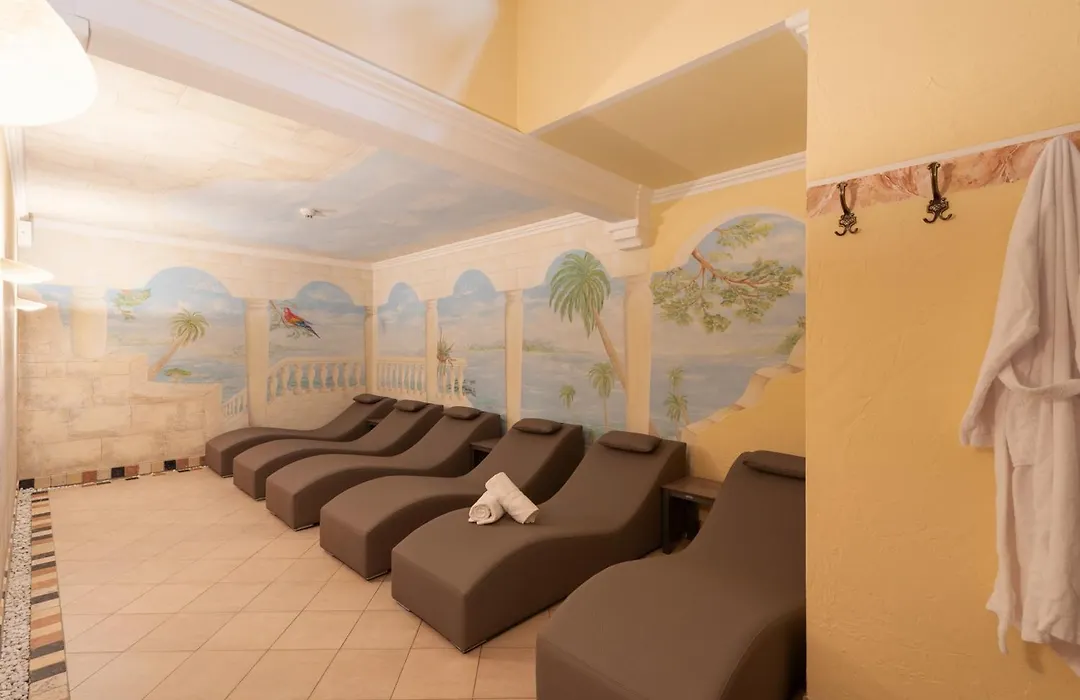 Hotel Enzian Paznaun-1