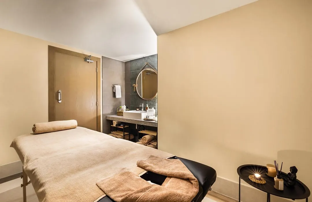 Hotel Riu Palace Nautilus - Adults Only-1