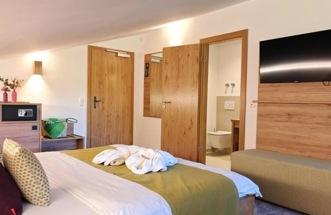 Hotel Bergruh-1