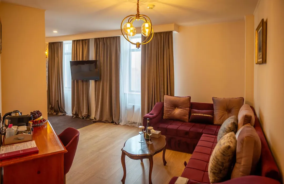 Phoenicia Grand Hotel-1