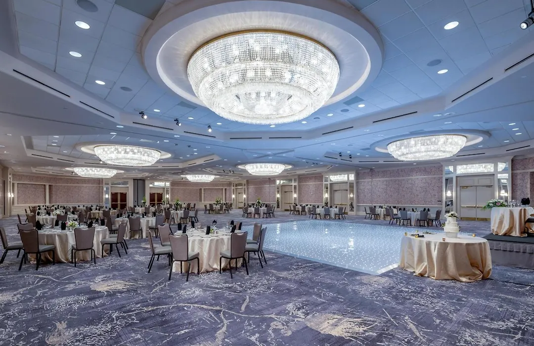 Hilton Charlotte Uptown-1