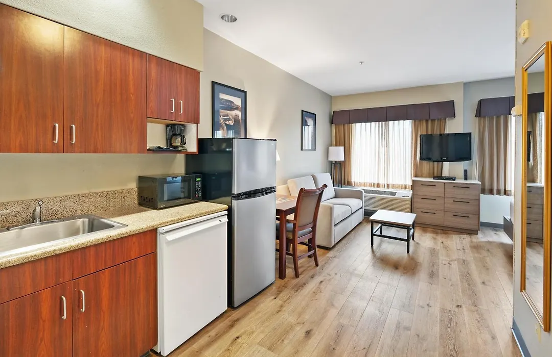 Hawthorn Suites By Wyndham Rancho Cordova/Folsom-1