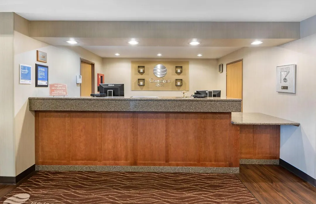 Comfort Inn Iron Mountain North-1