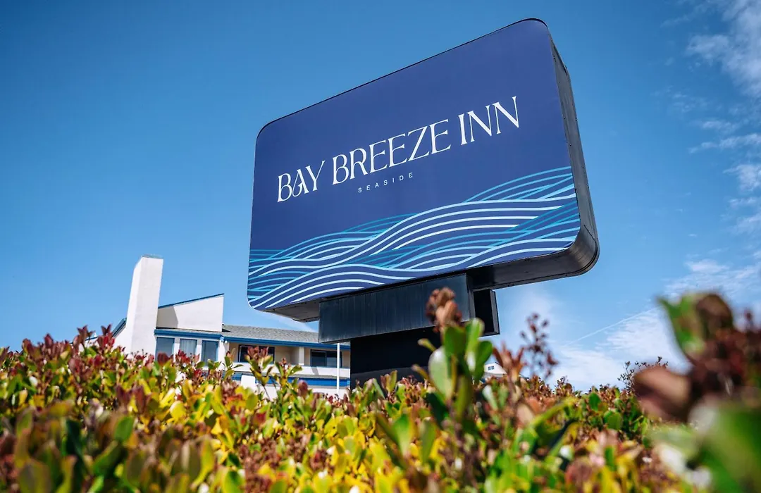 Bay Breeze Inn-1