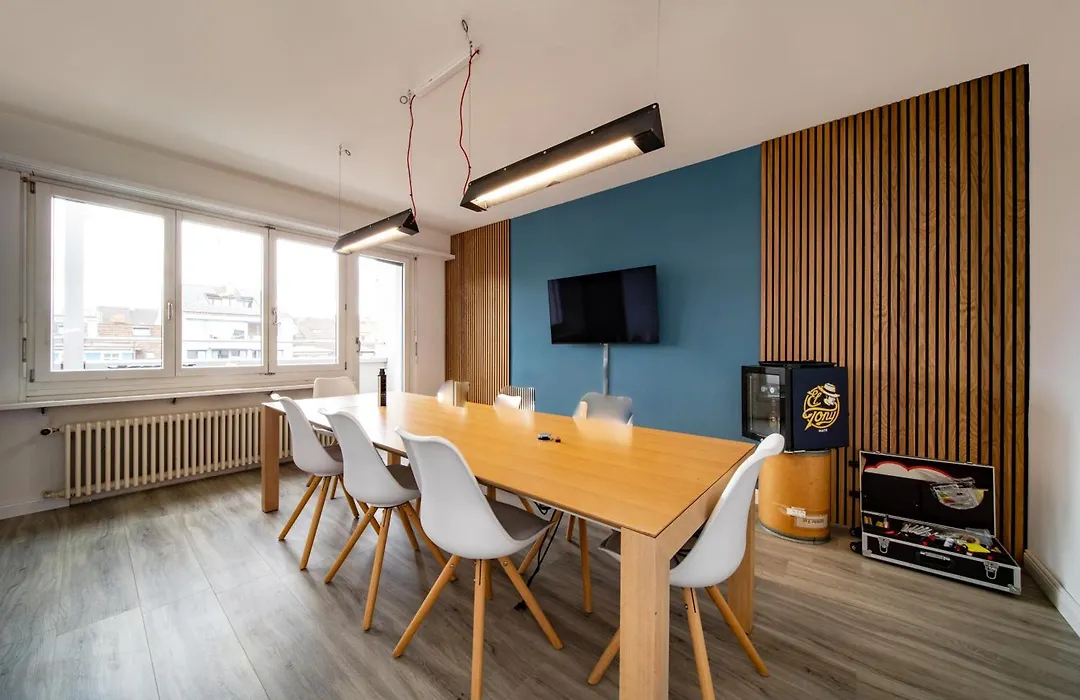Hotel By Hyve Basel-1
