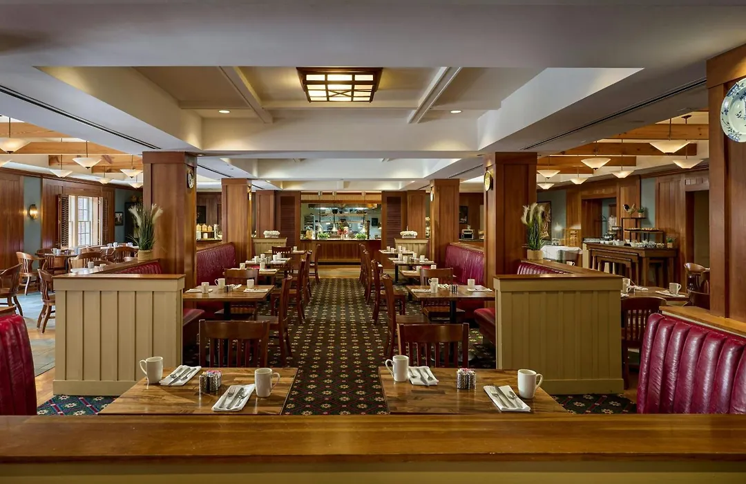 Williamsburg Lodge, Autograph Collection-1