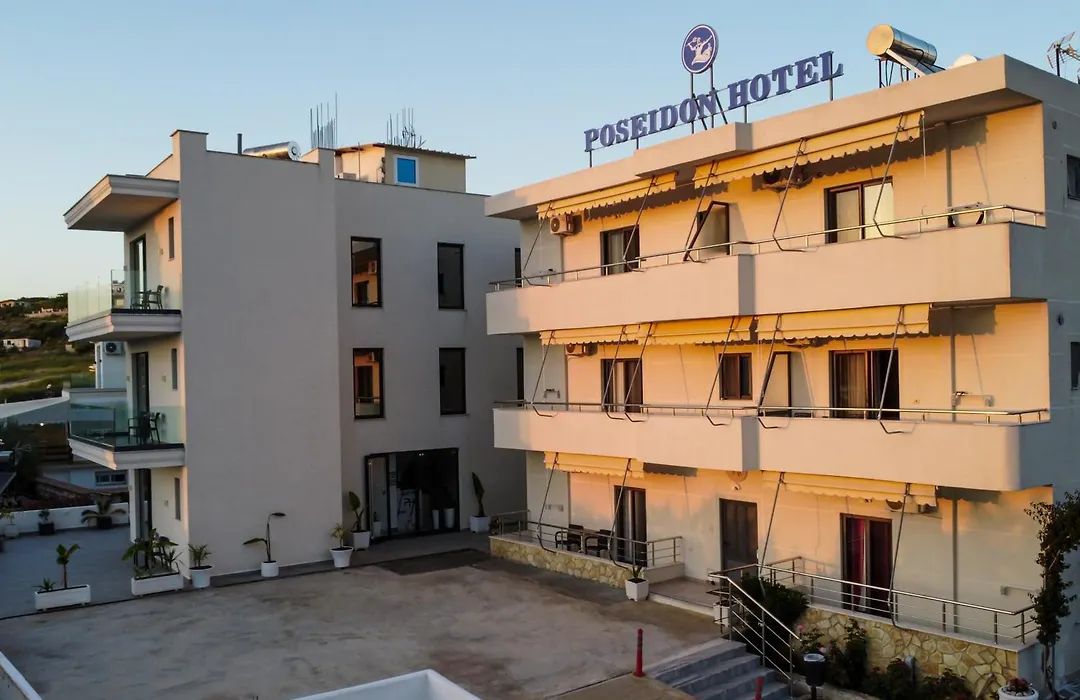 Poseidon Family Hotel Ksamil-1