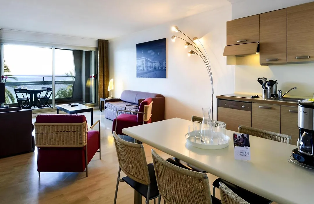 Aparthotel Adagio Nice Promenade des Anglais-1
